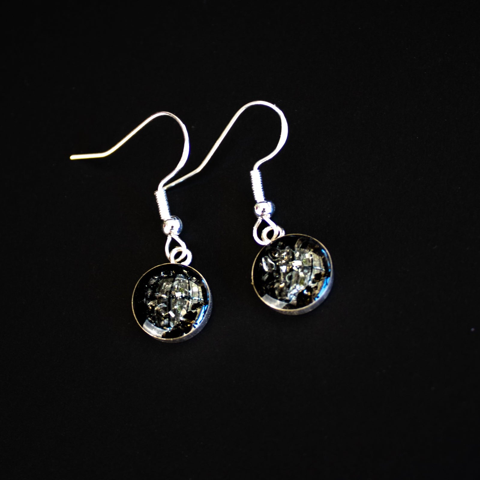 Gibeon Meteorite Dangle authentic silver dangle earrings with real Gibeon iron meteorite and its natural crystal pattern