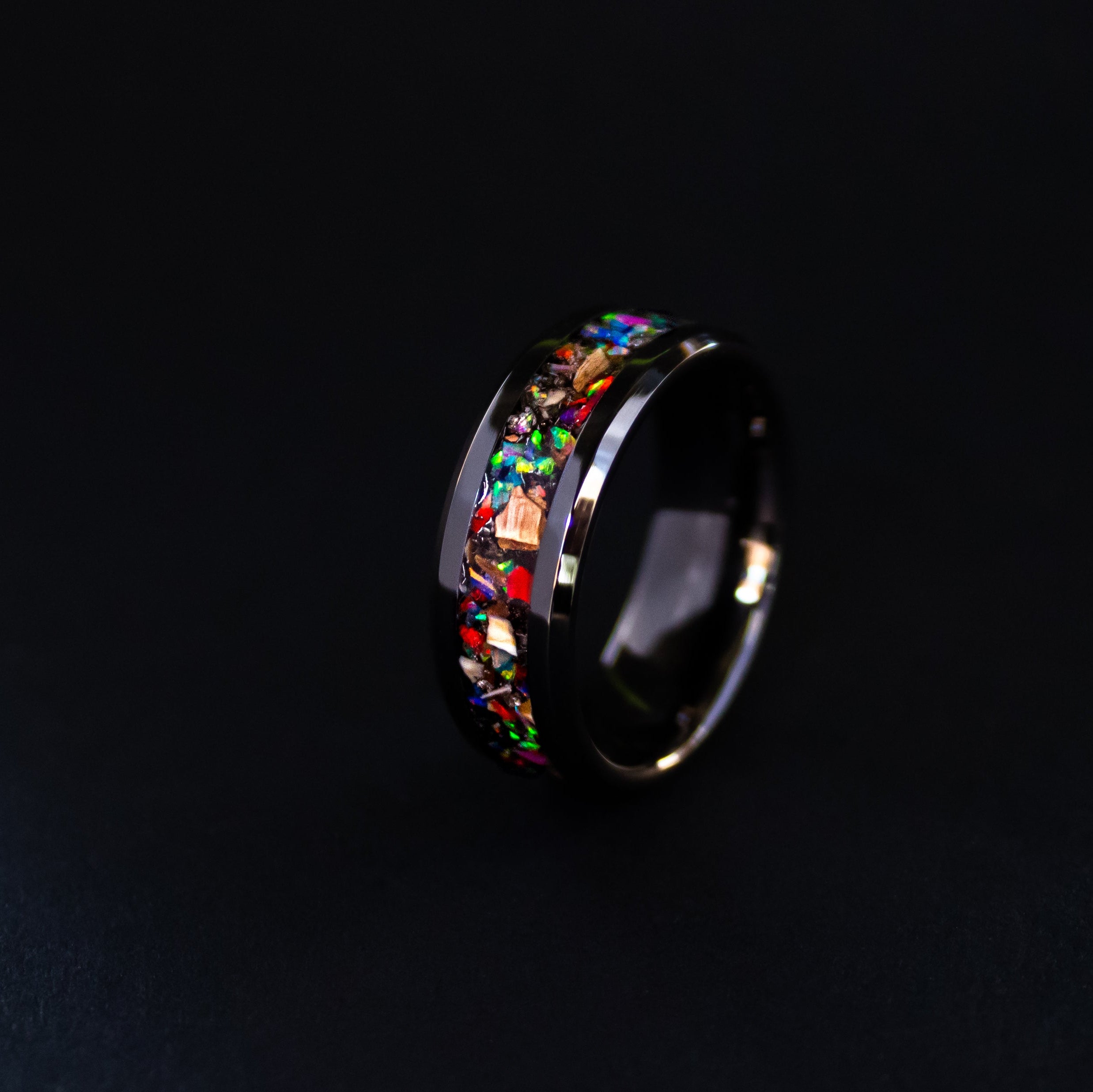 mosasaur-bone-multi-color-opal-ceramic-mens-wedding-band